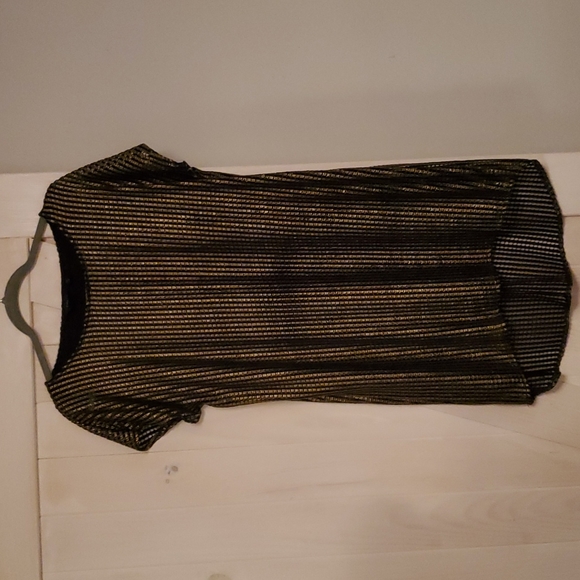 Dex gold and black tunic - Picture 1 of 6